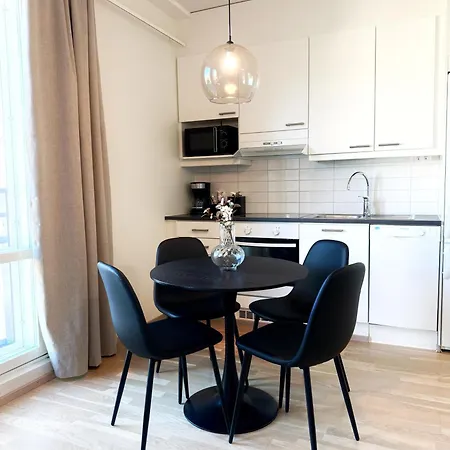 Port Arthur - Apartments, Free Parking Garage Included *