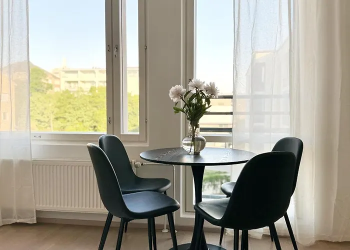 Port Arthur - Apartments, Free Parking Garage Included *